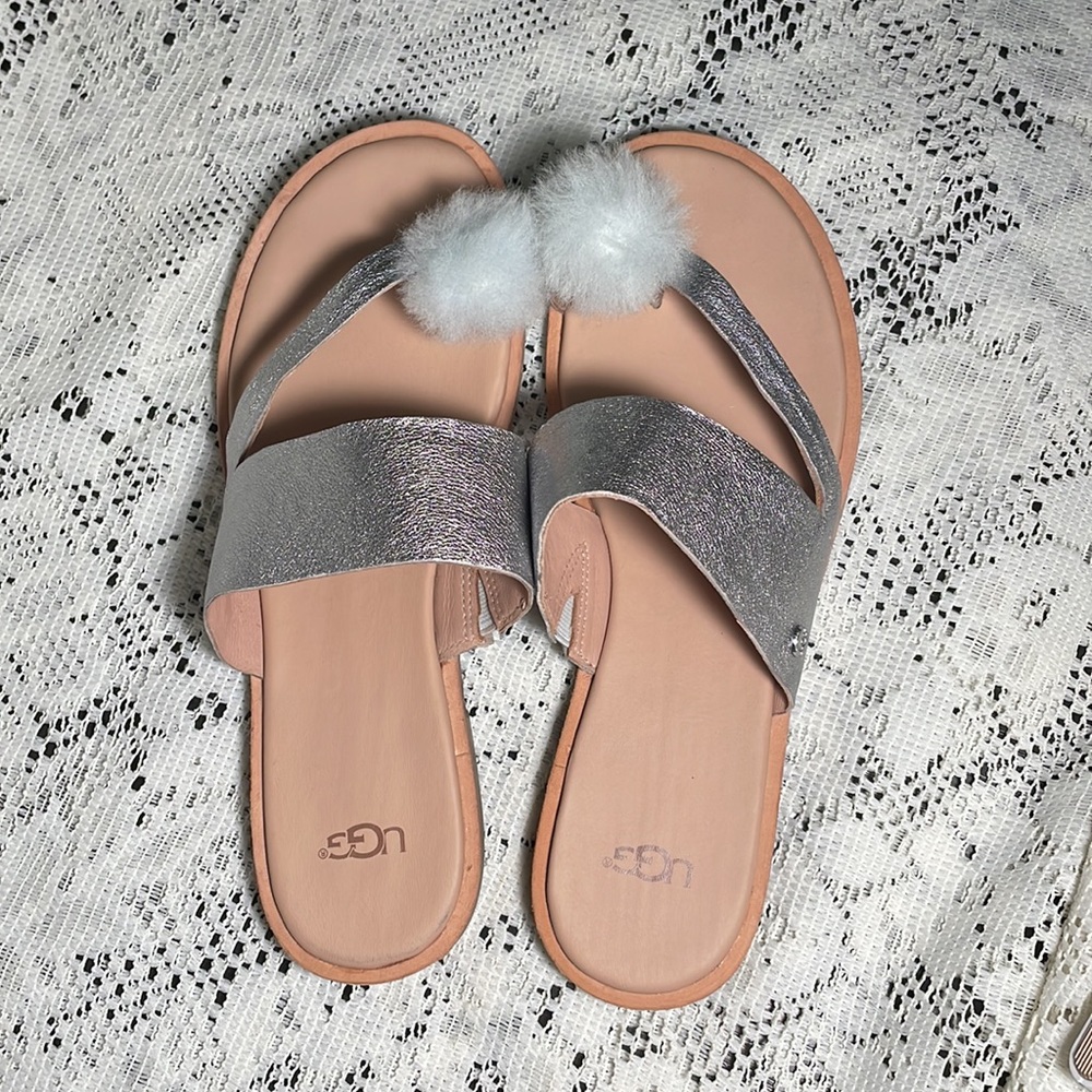 UGG Hadlee Metallic Sandal, silver straps with white lamb fur pom poms